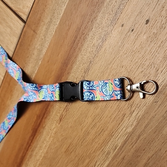 Simply Southern lanyard - Picture 3 of 8